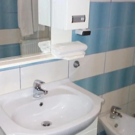 Отель Hotel Lukavac