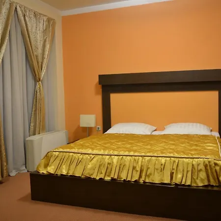 Отель Hotel Lukavac