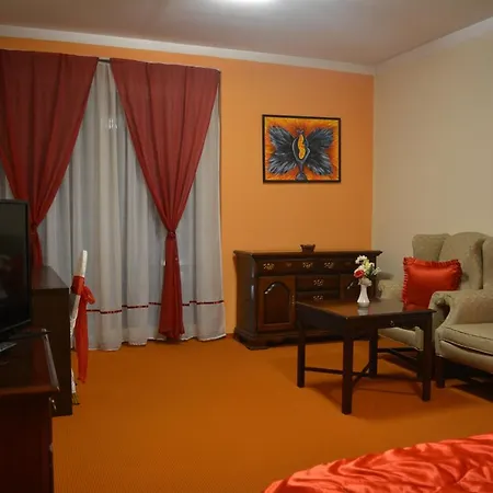 Отель Hotel Lukavac 3*